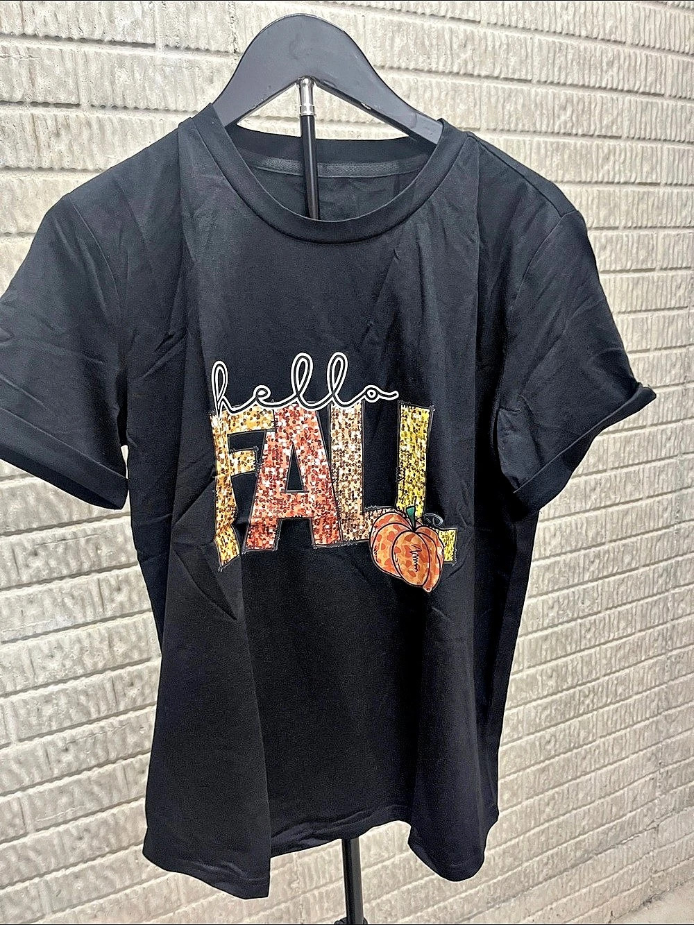 Graphic Short Sleeve Tee Size Medium Like New